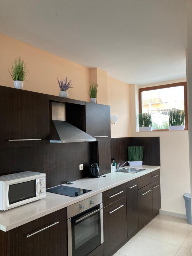 Privat Apartament Golf Coast Kawarna Exterior foto